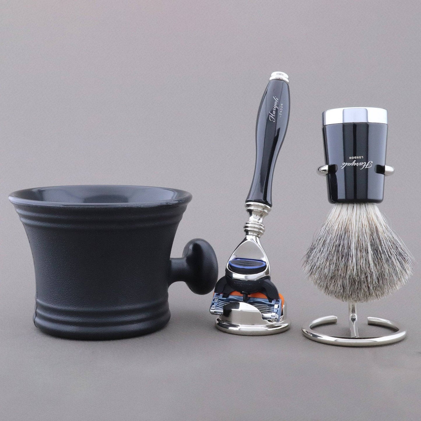 Haryali's Super Taper Shaving Kit - HARYALI LONDON