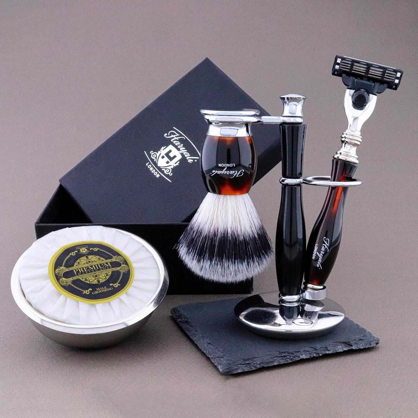 Haryali's Thunder Range Shaving Kit - HARYALI LONDON