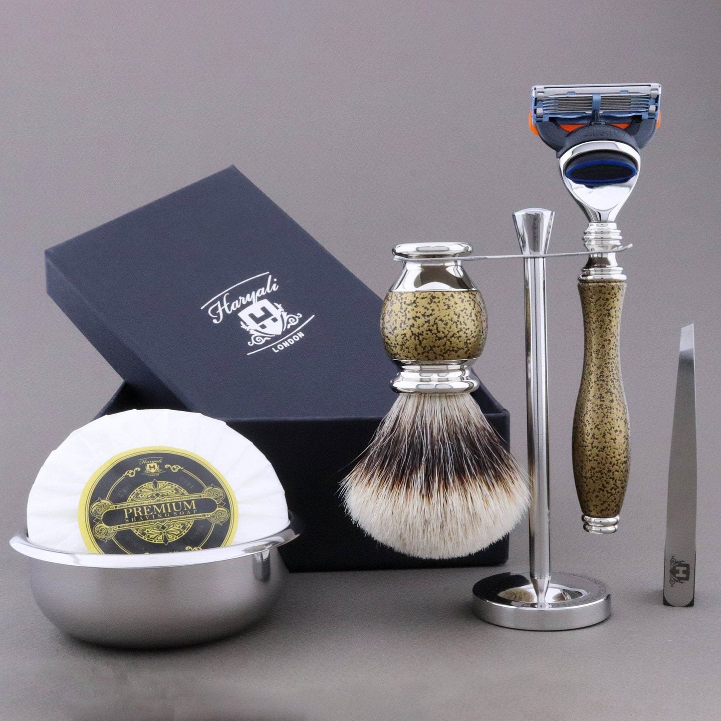 Haryali's Heritage Range Shaving Kit
