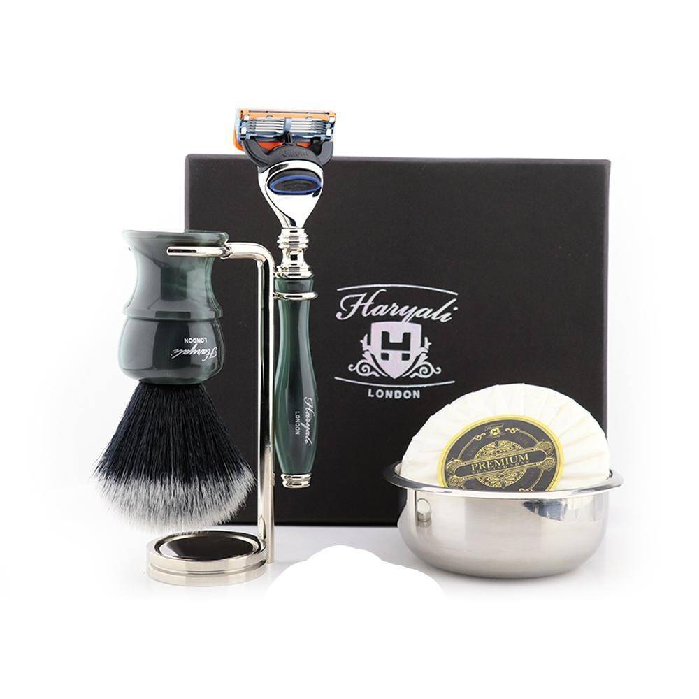 Haryali's Glory Range Shaving Kit