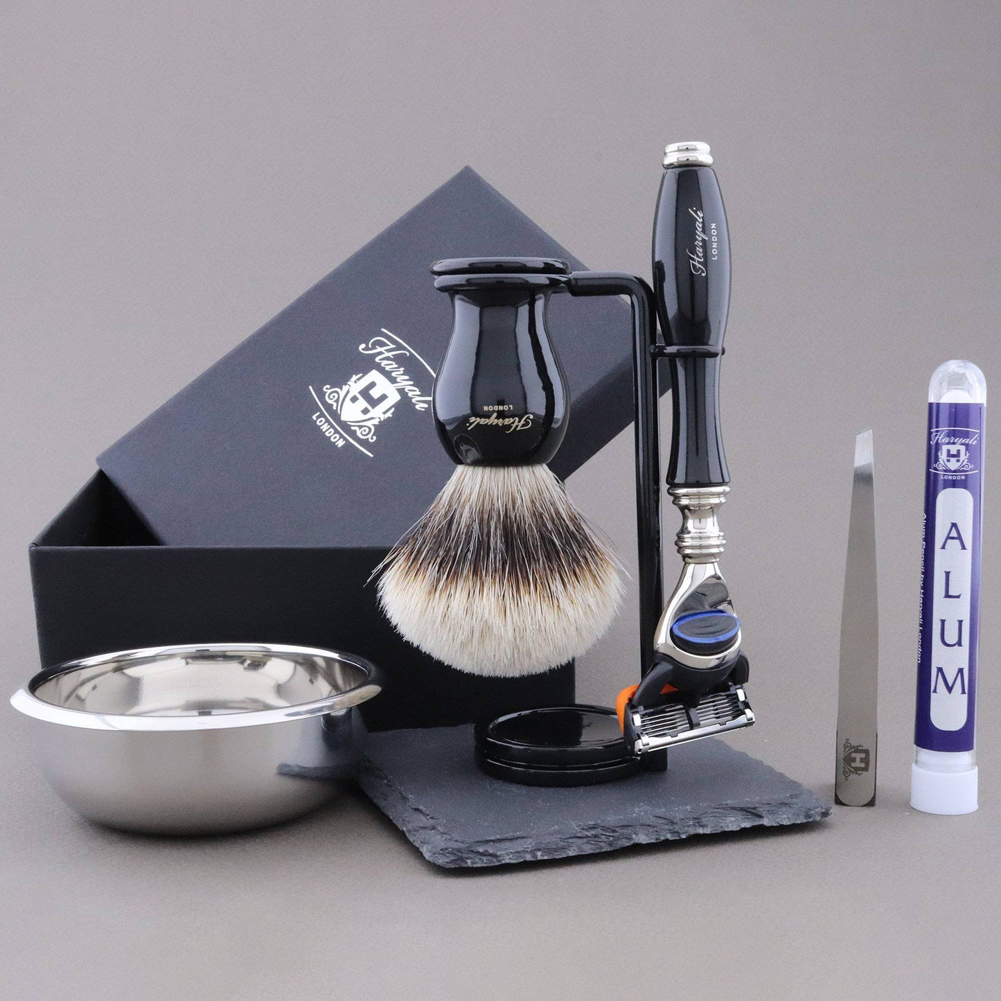 Haryali's Grace Range Shaving Kit