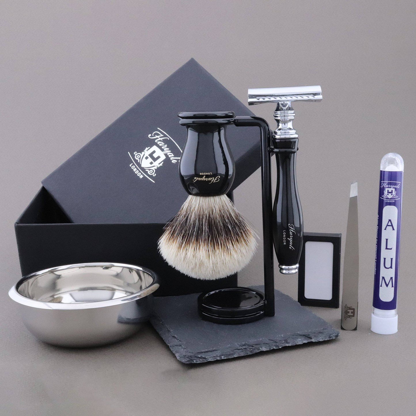 Haryali's Grace Range Shaving Kit