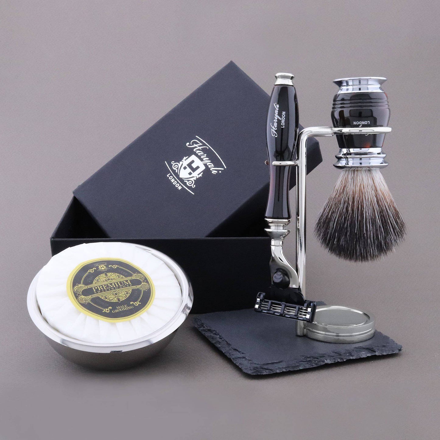 Haryali's Groove Range Shaving Kit