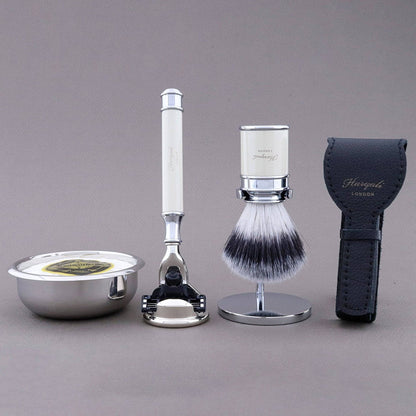 Haryali's Drum Range Shaving Kit - HARYALI LONDON