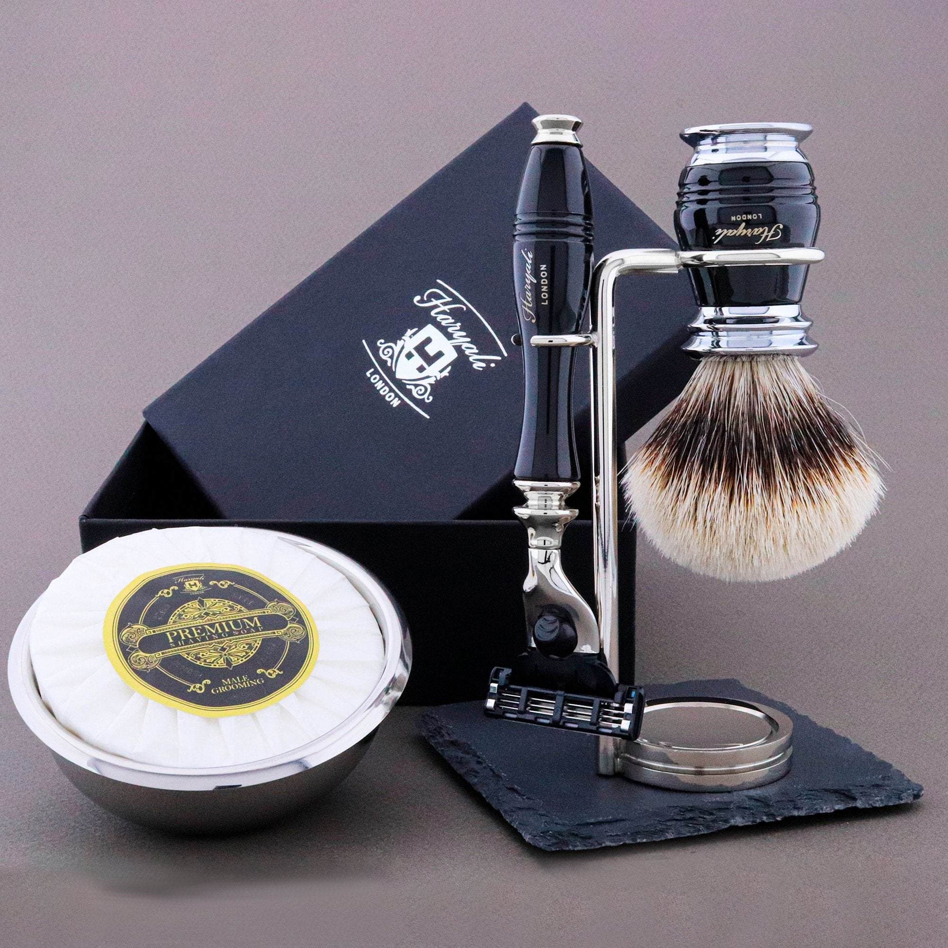 Haryali's Groove Range Shaving Kit - HARYALI LONDON