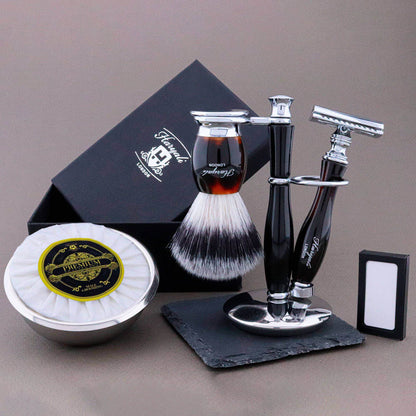 Haryali's Thunder Range Shaving Kit - HARYALI LONDON