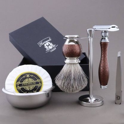 Haryali's Vase Range Shaving Kit - HARYALI LONDON