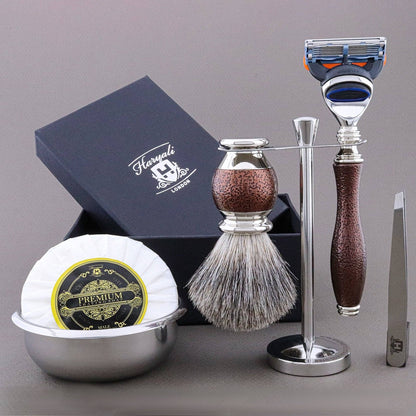 Haryali's Vase Range Shaving Kit - HARYALI LONDON