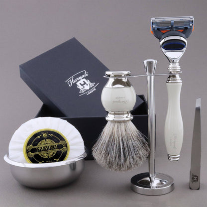 Haryali's Vase Range Shaving Kit - HARYALI LONDON