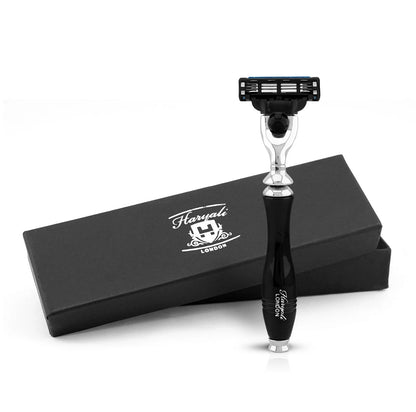 Apex 3 Blade Razor in Black