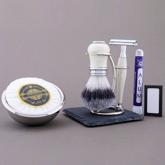Haryali's Victoria Range Shaving Kit 