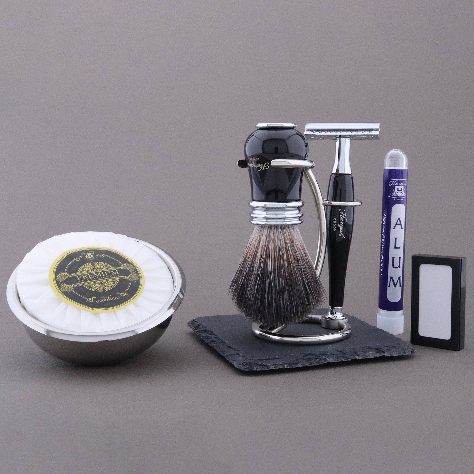 Haryali's Victoria Range Shaving Kit