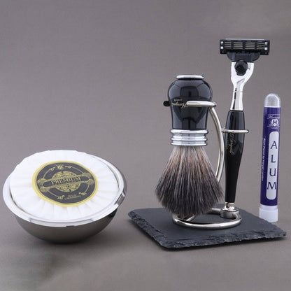 Haryali's Victoria Range Shaving Kit 