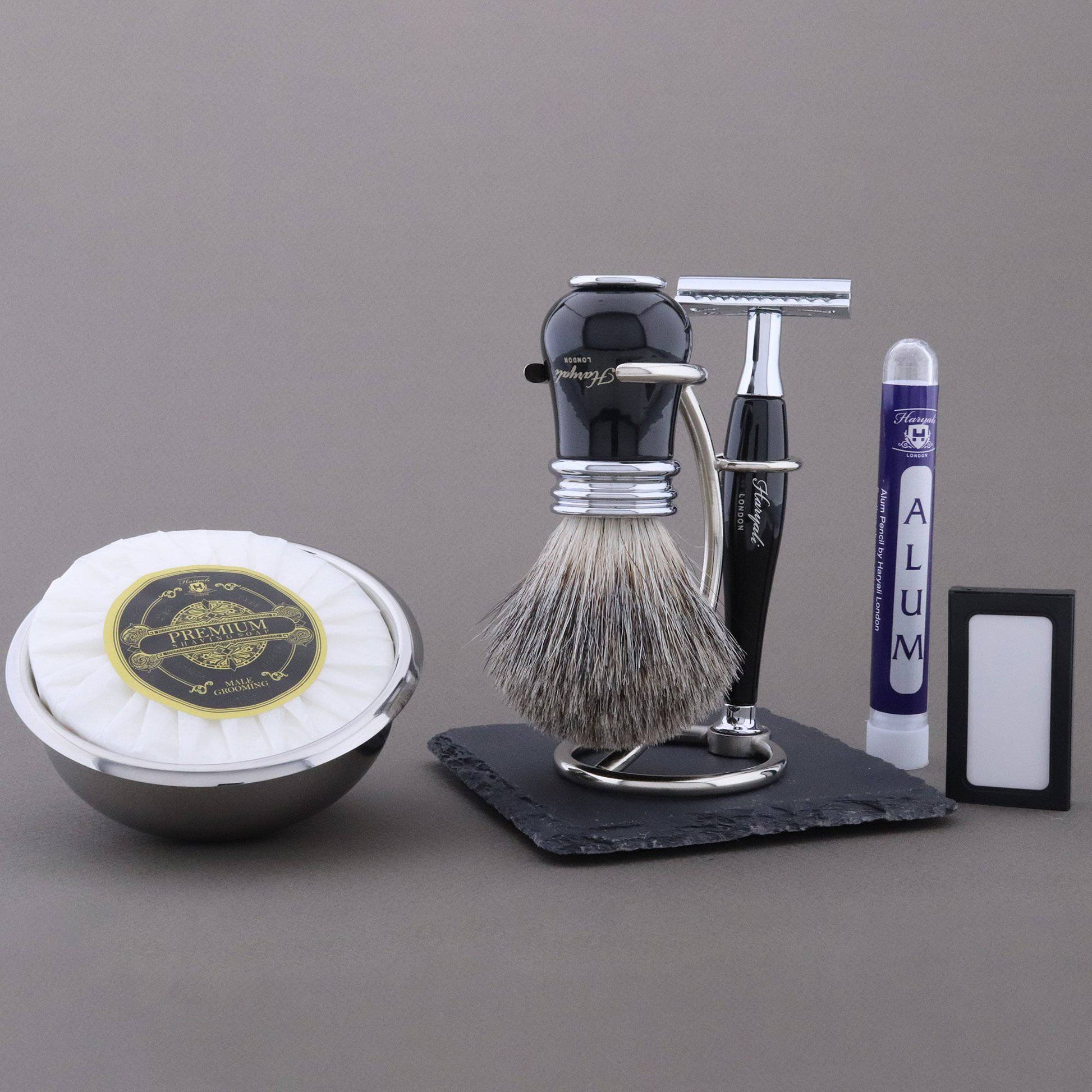 Haryali's Victoria Range Shaving Kit