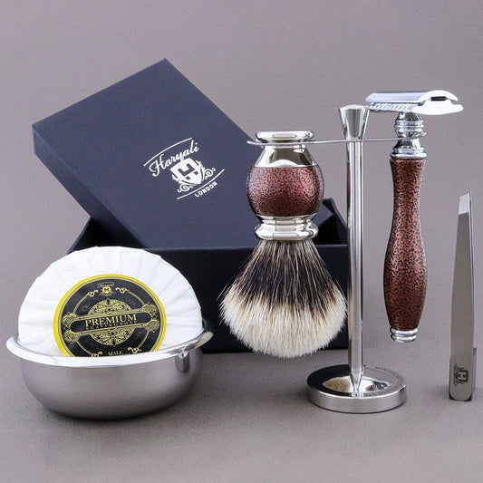 Haryali's Vase Range Shaving Kit 